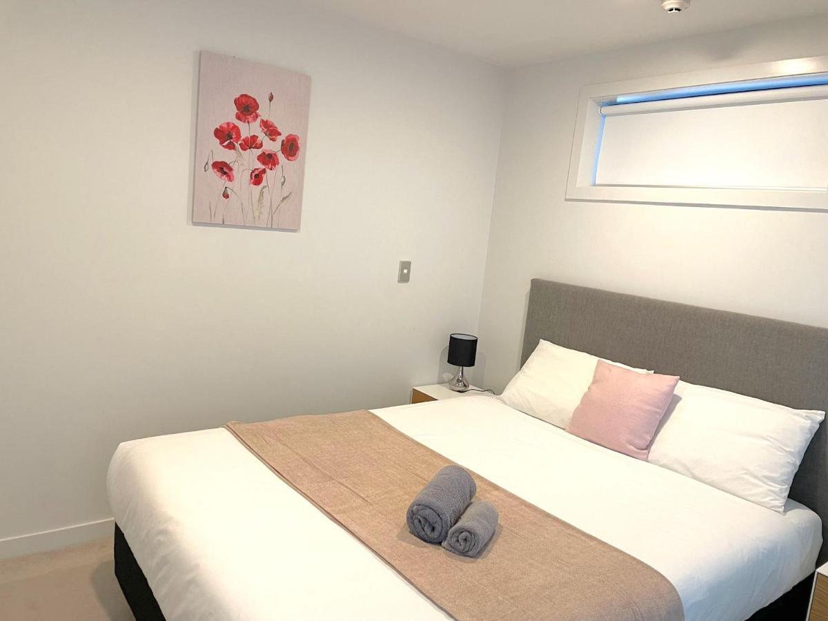Modern 2 Bedroom Apartment 1 Minute To Skytower 오클랜드 외부 사진