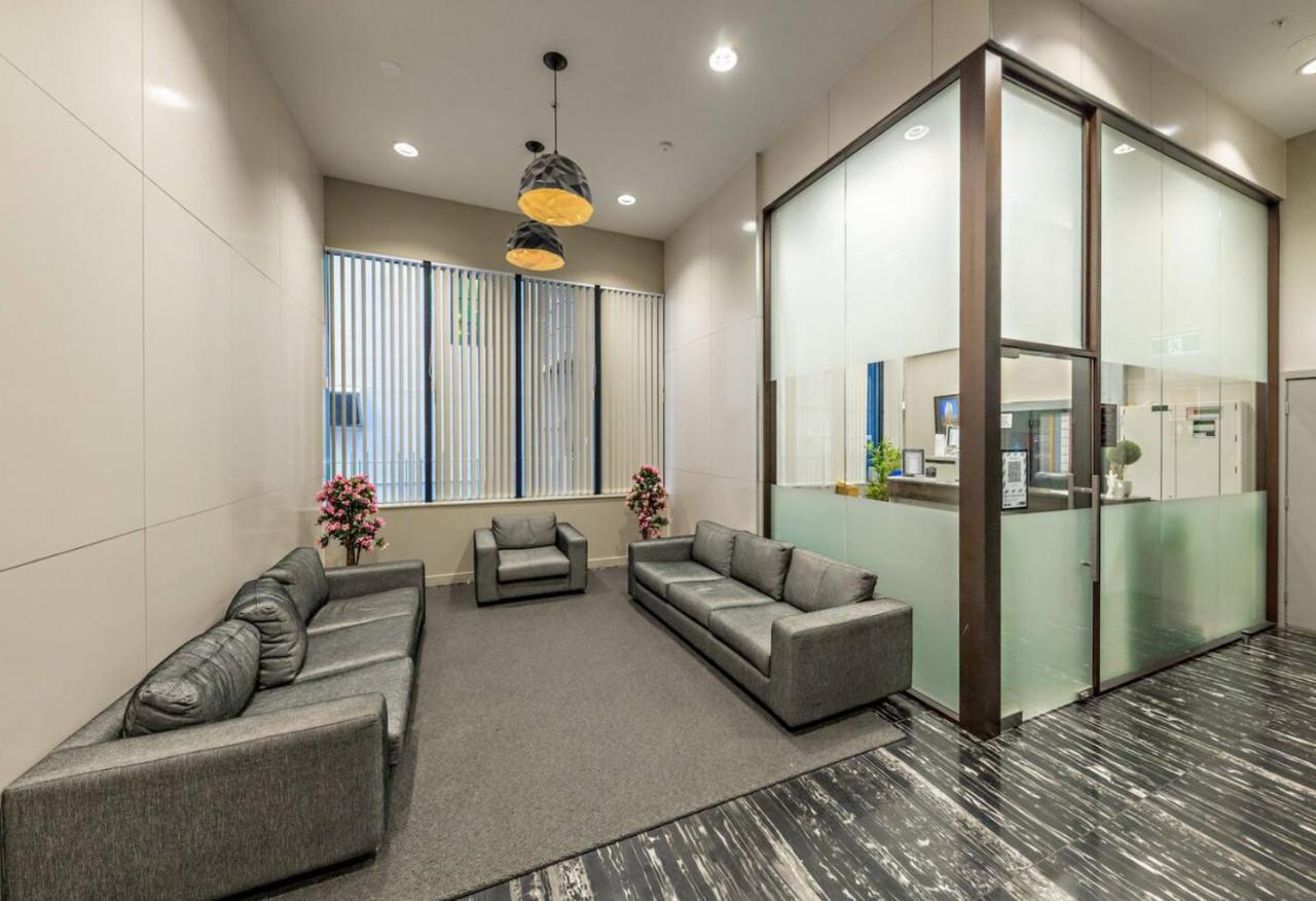 Modern 2 Bedroom Apartment 1 Minute To Skytower 오클랜드 외부 사진