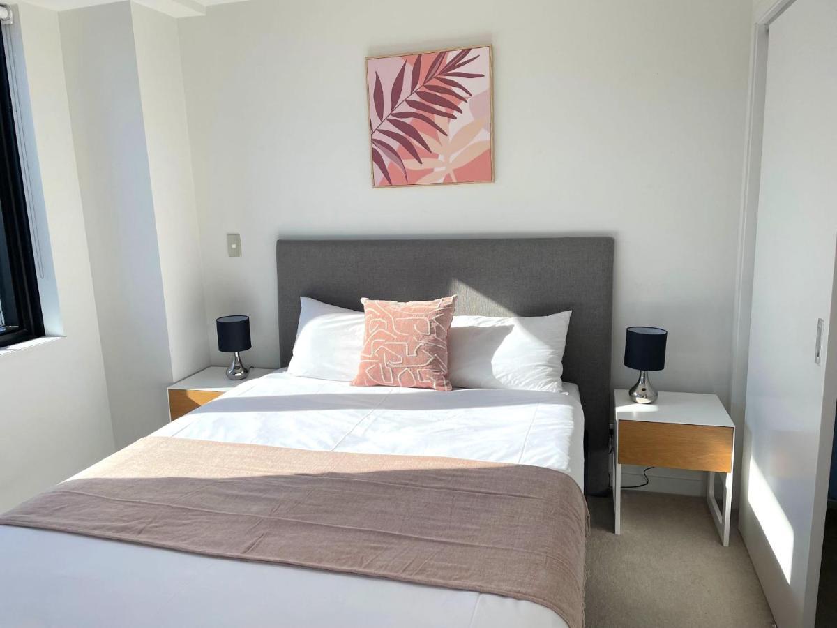 Modern 2 Bedroom Apartment 1 Minute To Skytower 오클랜드 외부 사진